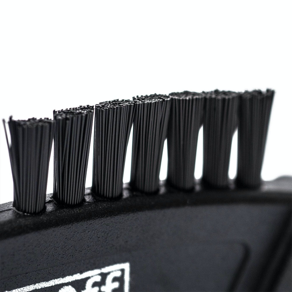 Muc-Off Claw Drivetrain Brush (Premium Cassette/Drivetrain Brush