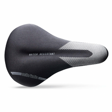 Load image into Gallery viewer, Selle Italia Comfort Booster Saddle Cover small